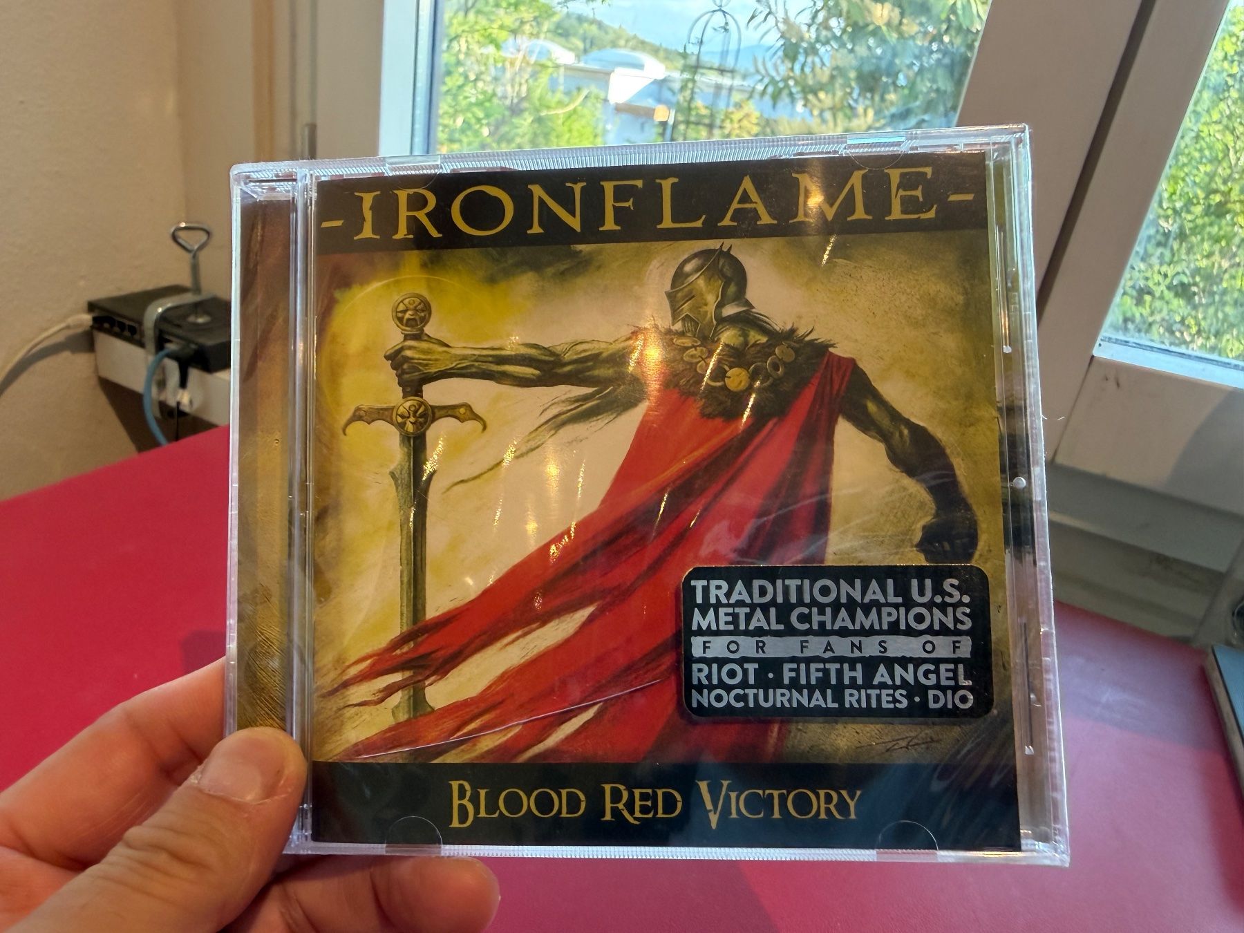 CD: Ironflame - Blood Red Victory - KA02B – Nuovo e nell'imballaggio originale da Küsnacht ZH venduto da JazzRecords