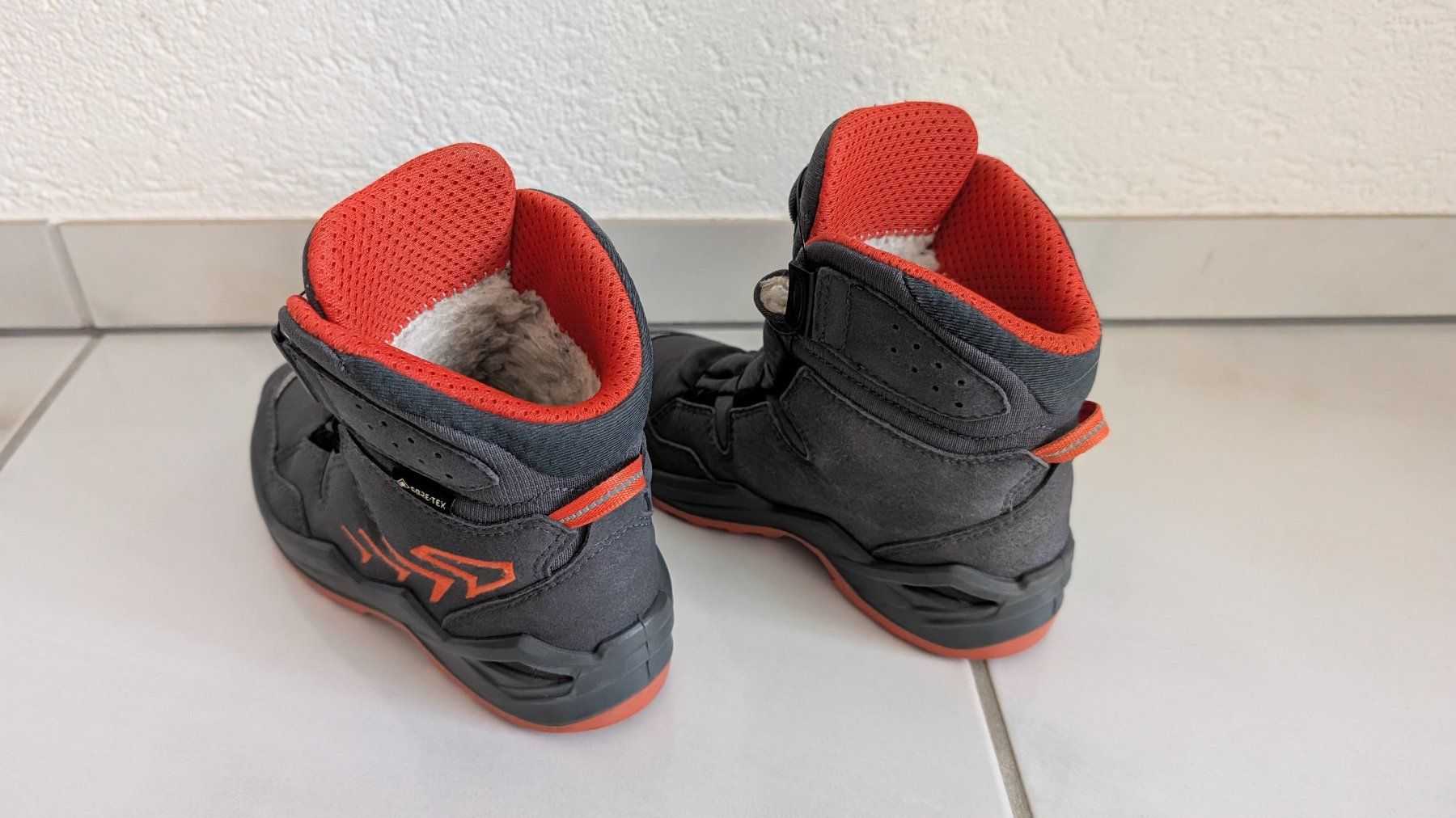 Lowa Chaussures garçon: Lowa Winter-/Schneestiefel - Gr. 32 – D'occasion à Oberwil-Lieli par meipa3000 1