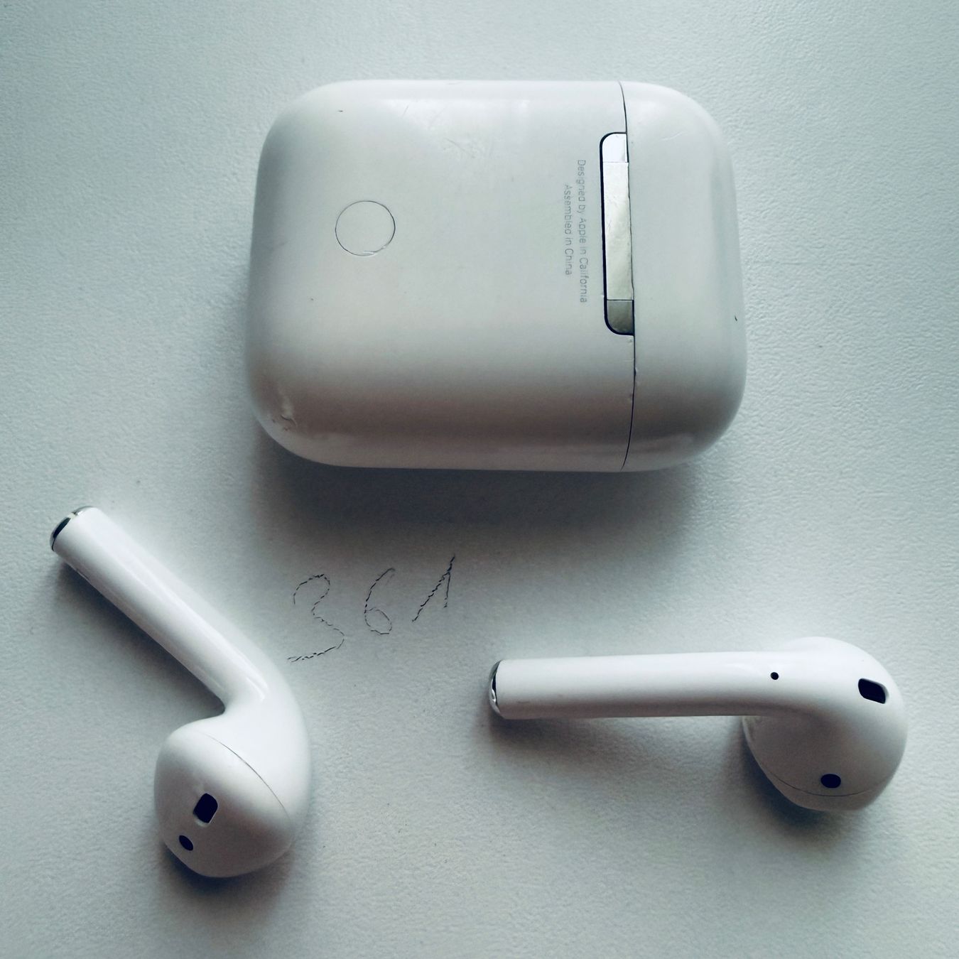 Apple Cuffie: Original Apple AirPods 2 Gen. Wireless Kopfhörer & Case – Usato da Basel venduto da MY.AIRPODS.SHOP 8