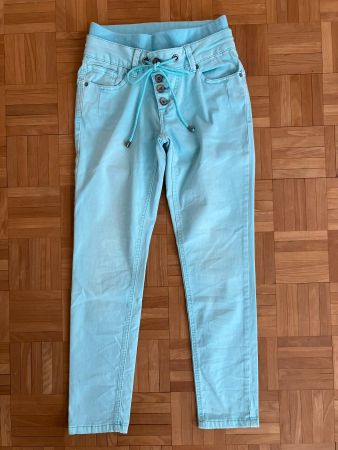 3 Jeans 2x XXS und 1x XS