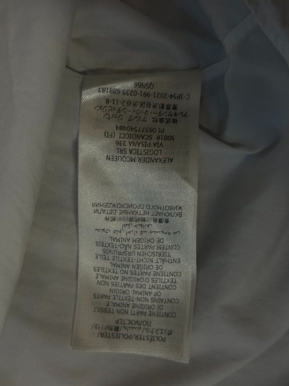 Alexander Mcqueen Hemden: Alexander McQueen Hemd – Gebraucht aus Wassen UR von Mariianita 3