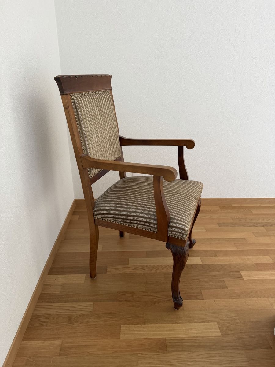 Poltrone: Armchair Antique – Usato da La Tour-de-Peilz venduto da HOTMI00 1