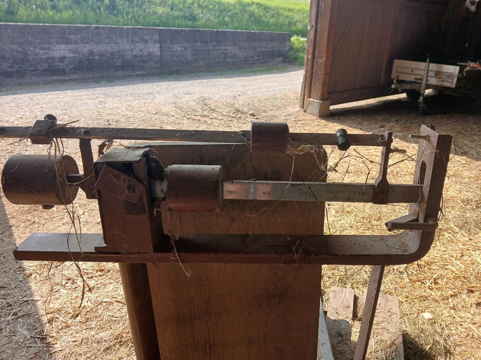 Bilance e pesi: alte Waage – Usato da Kirchdorf BE venduto da urf_w6qg 2