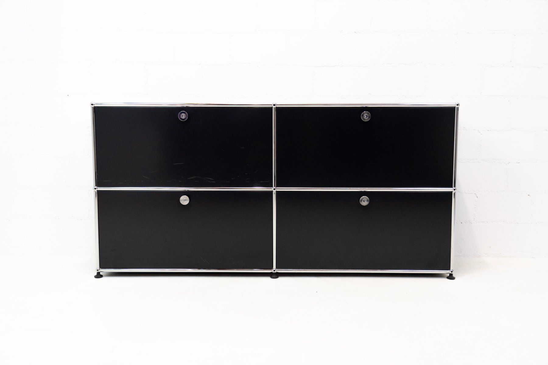 USM Kommoden: USM Haller Sideboard Graphit Schwarz N. 26 Lieferung möglich – Gebraucht aus Schaffhausen von Studio-Ara 3