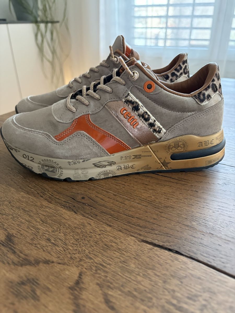 Damenschuhe: Sneaker Cetti – Neu (gemäss Beschreibung) aus Frick von Dackus 1