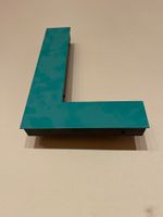 Alublech-Buchstabe L