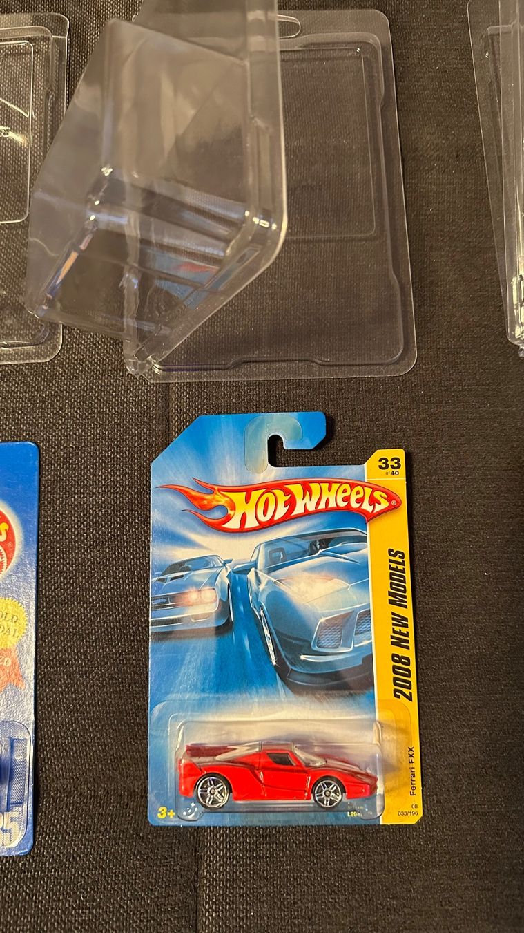 Hot Wheels Modellini d'auto: 4x Hot Wheels Ferrari OVP + Protector – Nuovo (secondo la descrizione) da Basel venduto da Brani91 2