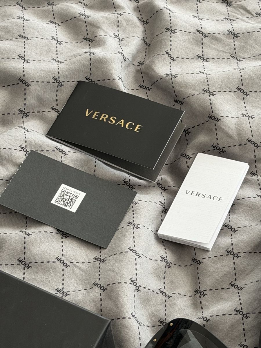 Versace Occhiali & Lenti: Original Versace Sonnenbrille, Neu! – Nuovo (secondo la descrizione) da Zollikofen venduto da cedi52 2