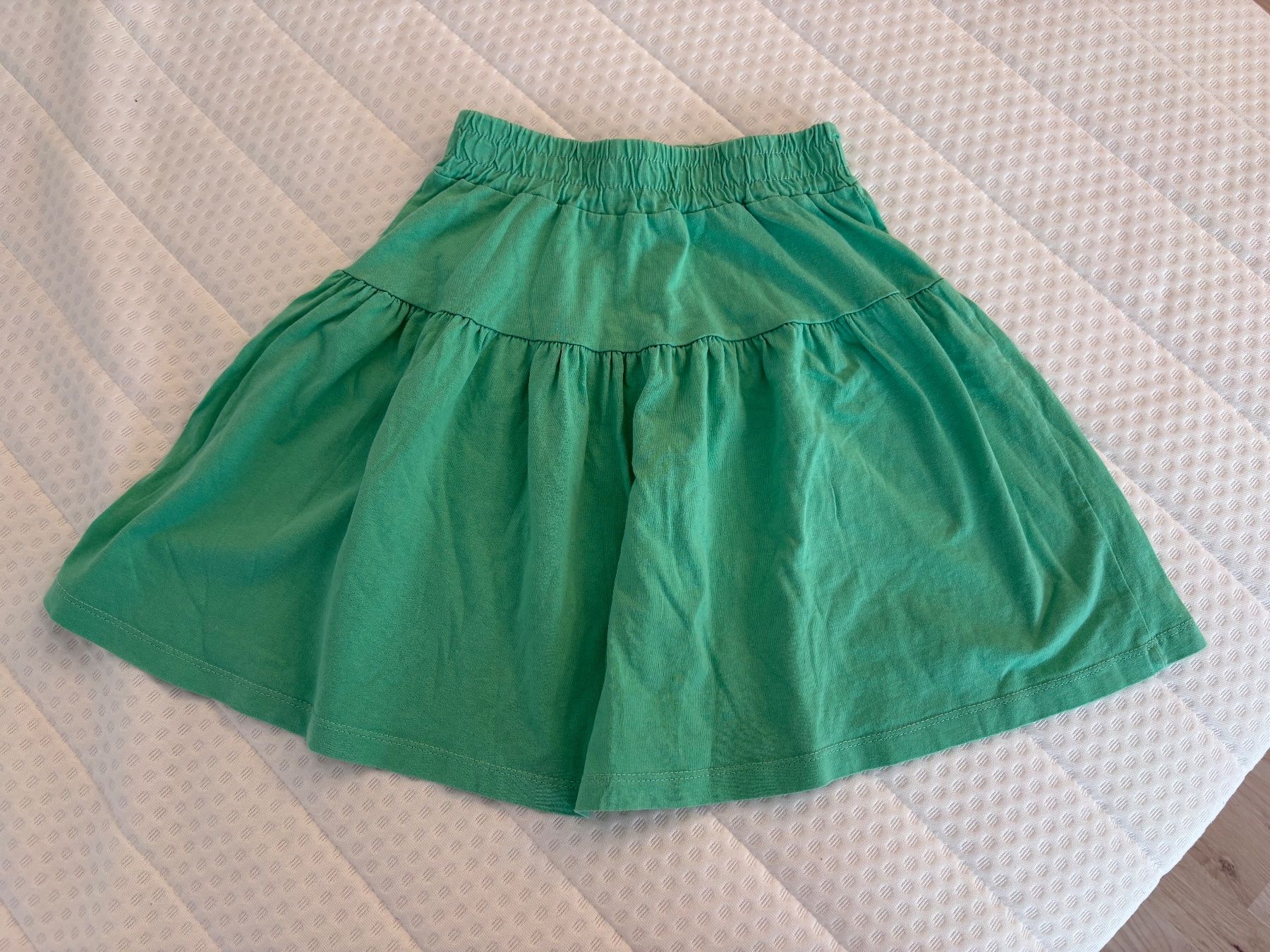 Robes et jupes: Jupe gr 140 – D'occasion à Egg b. Zürich par dalanna
