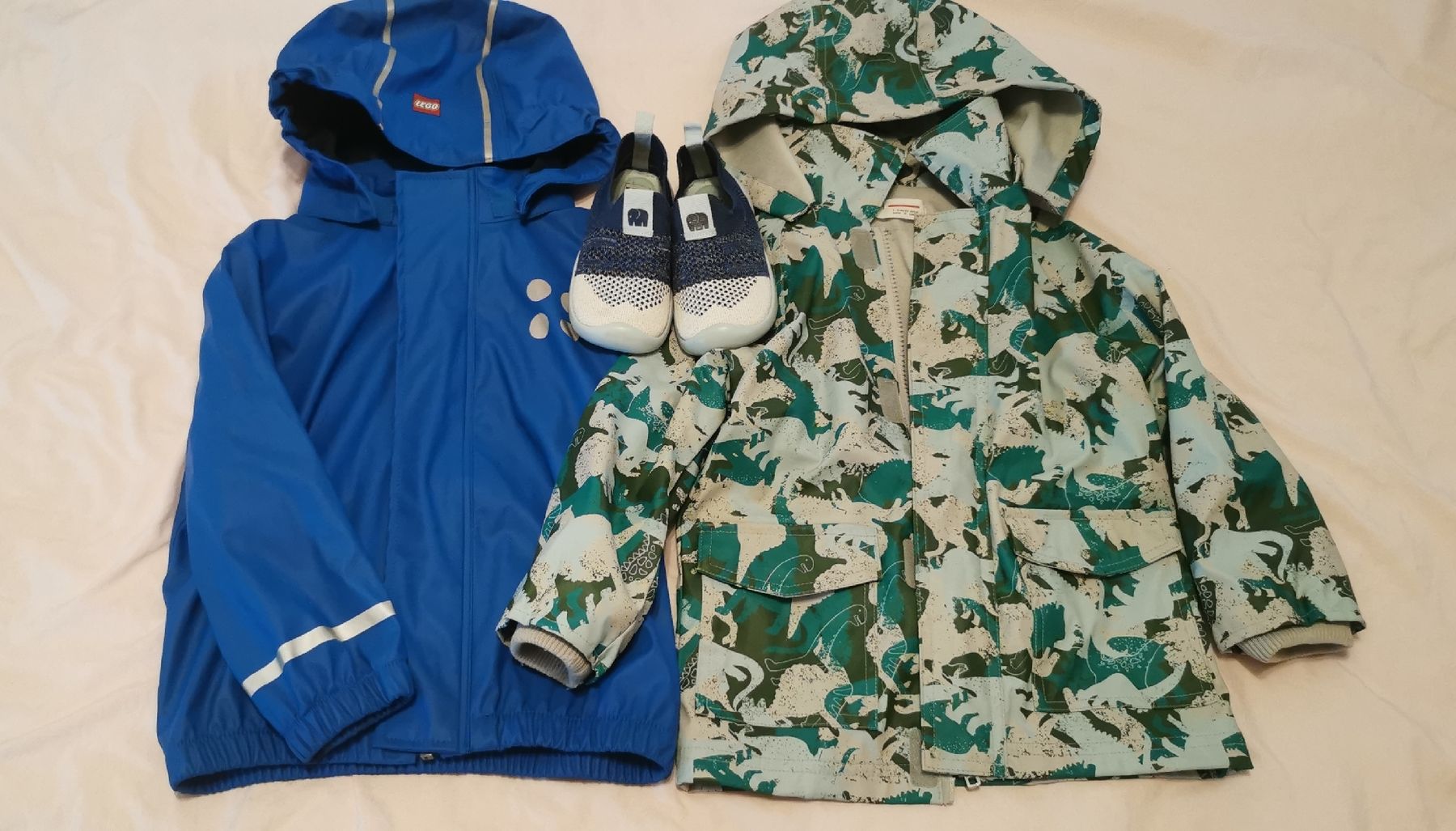 Jacken & Mäntel: Regenjacke Kleiderpacket  – Gebraucht aus Winterthur von Katyakaterina 1
