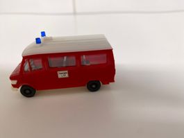 Wiking Feuerwehr Mercedes 81