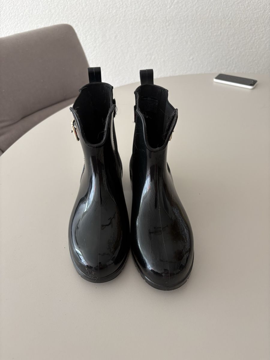 Tommy Hilfiger Scarpe da donna: Stiefel – Usato da Bolligen venduto da leo_ynr6 1