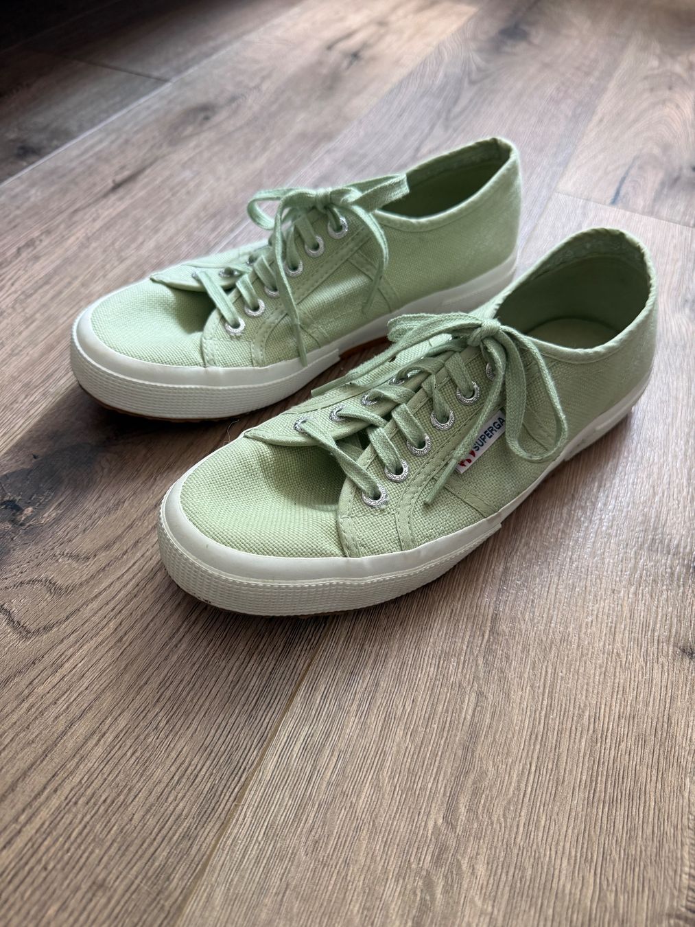 Superga Damenschuhe: Sneaker von Superga – Gebraucht aus St. Gallen von Cosmo4