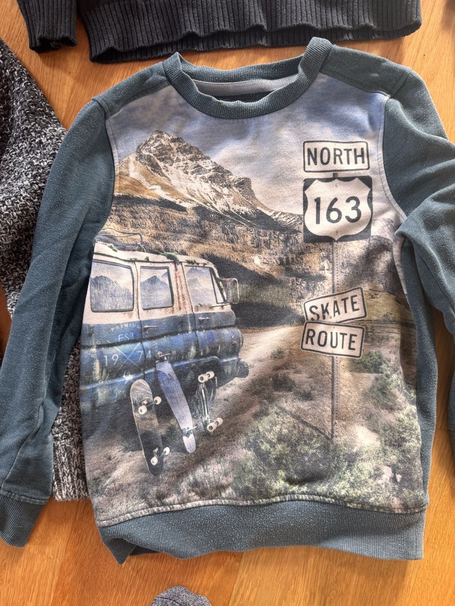 Maglioni & Felpe: 4 Jungen Pullover 134 – Usato da Wädenswil venduto da dorodi 2