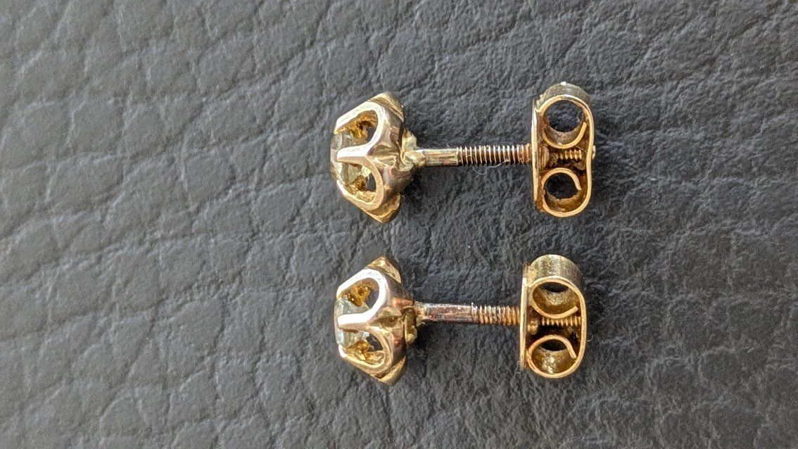 Ohrringe & -stecker: Ohrstecker (750er) – Gebraucht aus Bäretswil von Ober-Land 1