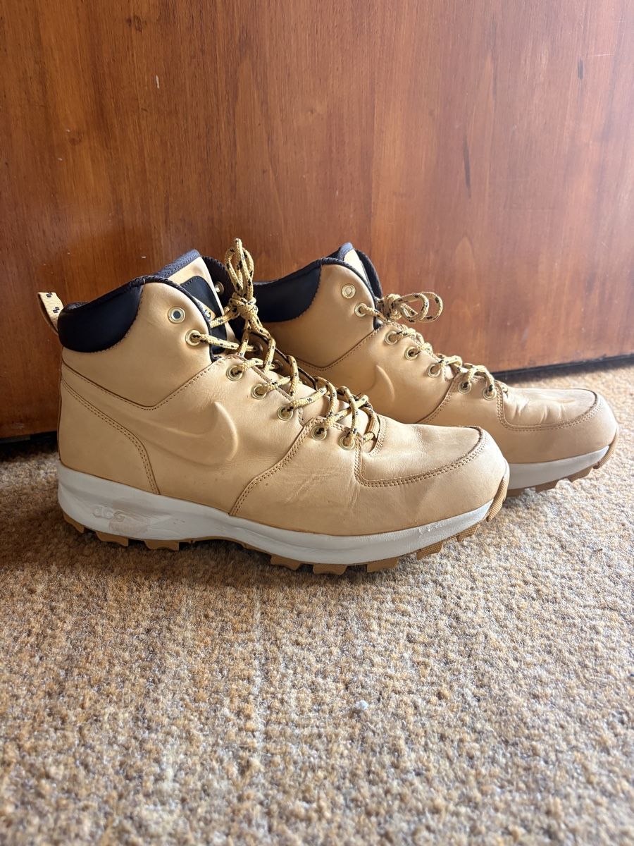 Nike Scarpe da uomo: Nike Manoa Leather «Haystack» – Usato da Kilchberg ZH venduto da Dinamoh