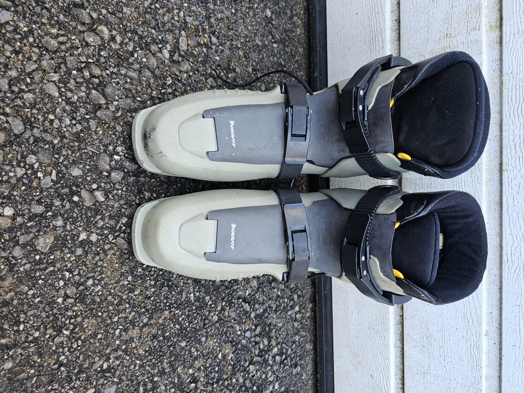 Dynafit Scarpe da uomo: Dynafit TLT 5 Mountain TF, taille mondo 27 – Usato da Bulle venduto da Arushamalit