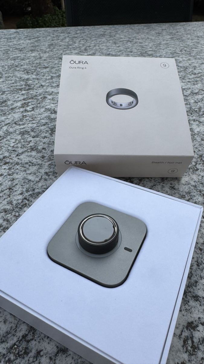Oura Bagues: Oura Ring 4 - Gr. 9 - Stealth – D'occasion à Rekingen AG par hondaxx2 1