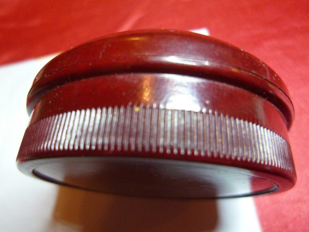 Behälter & Ähnliches: Döschen aus Bakelit Dose in einen Nähkasten Schmuck Dose – Gebraucht aus Luzern von antikdesign2552 5