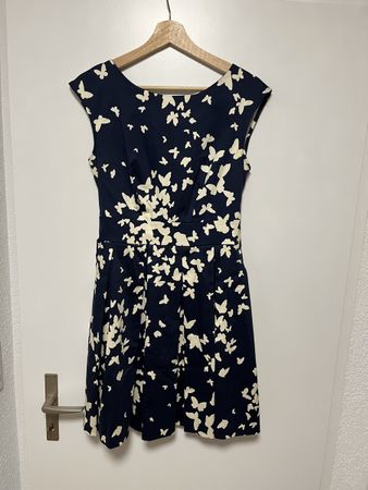 Closet London Kleid mit Schmetterlingen dunkelblau Gr. 38/40