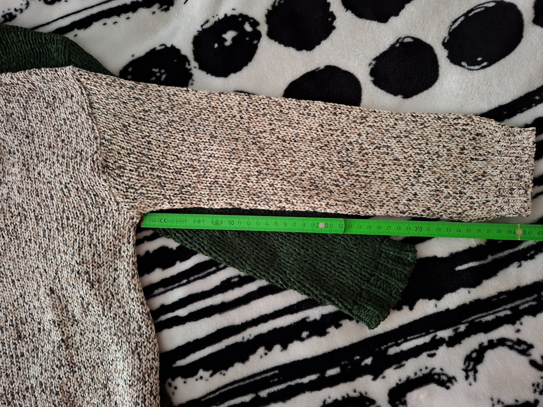 H&M Pulls & Sweat-shirts: 2 Pullover gr.M – D'occasion à Oberurnen par rotty80 5