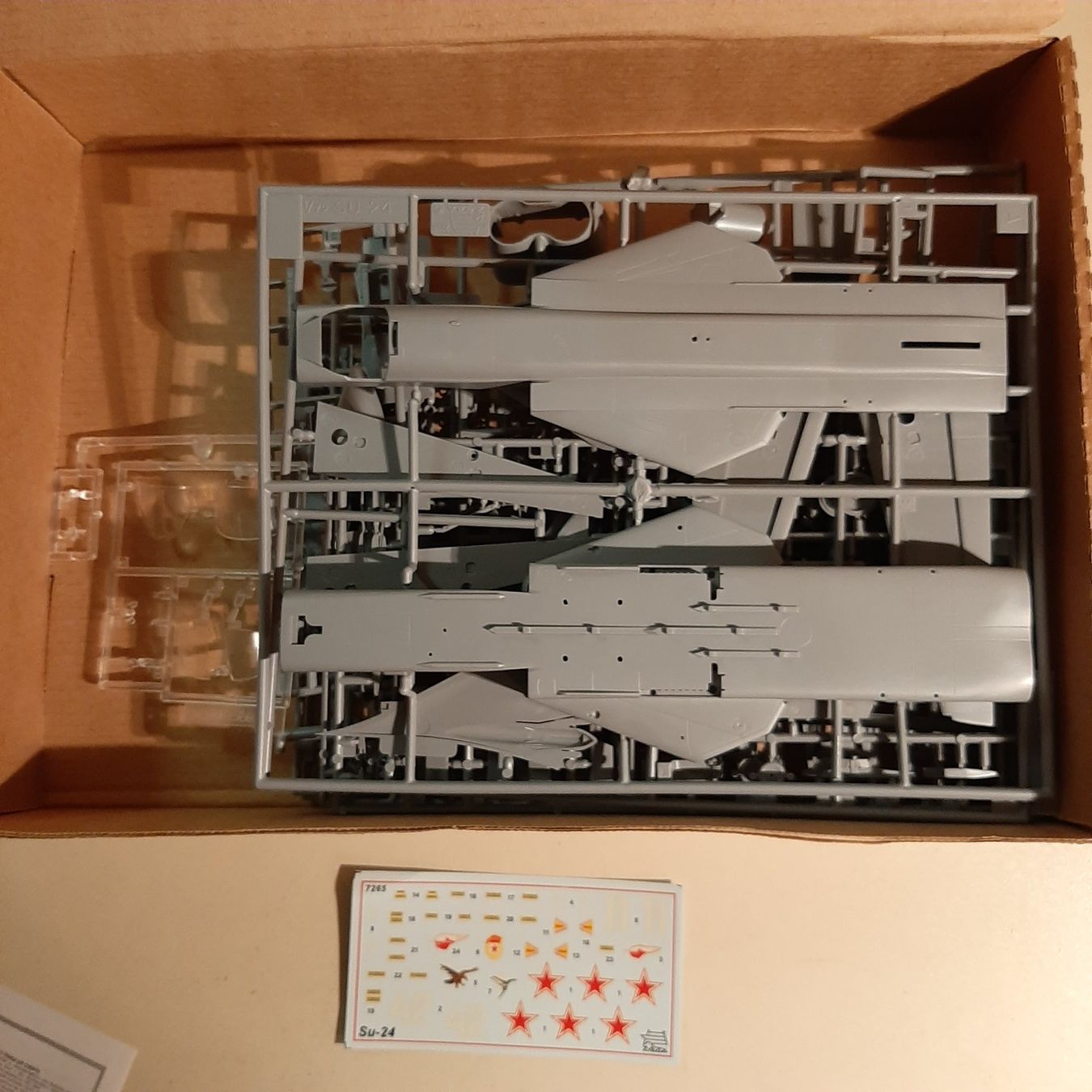 Zvezda Kit di modellismo & Modellini statici: 2082 ... Suchoi SU-24 ... Zvezda 7265 – Usato da Bonstetten venduto da Benibanny59 2