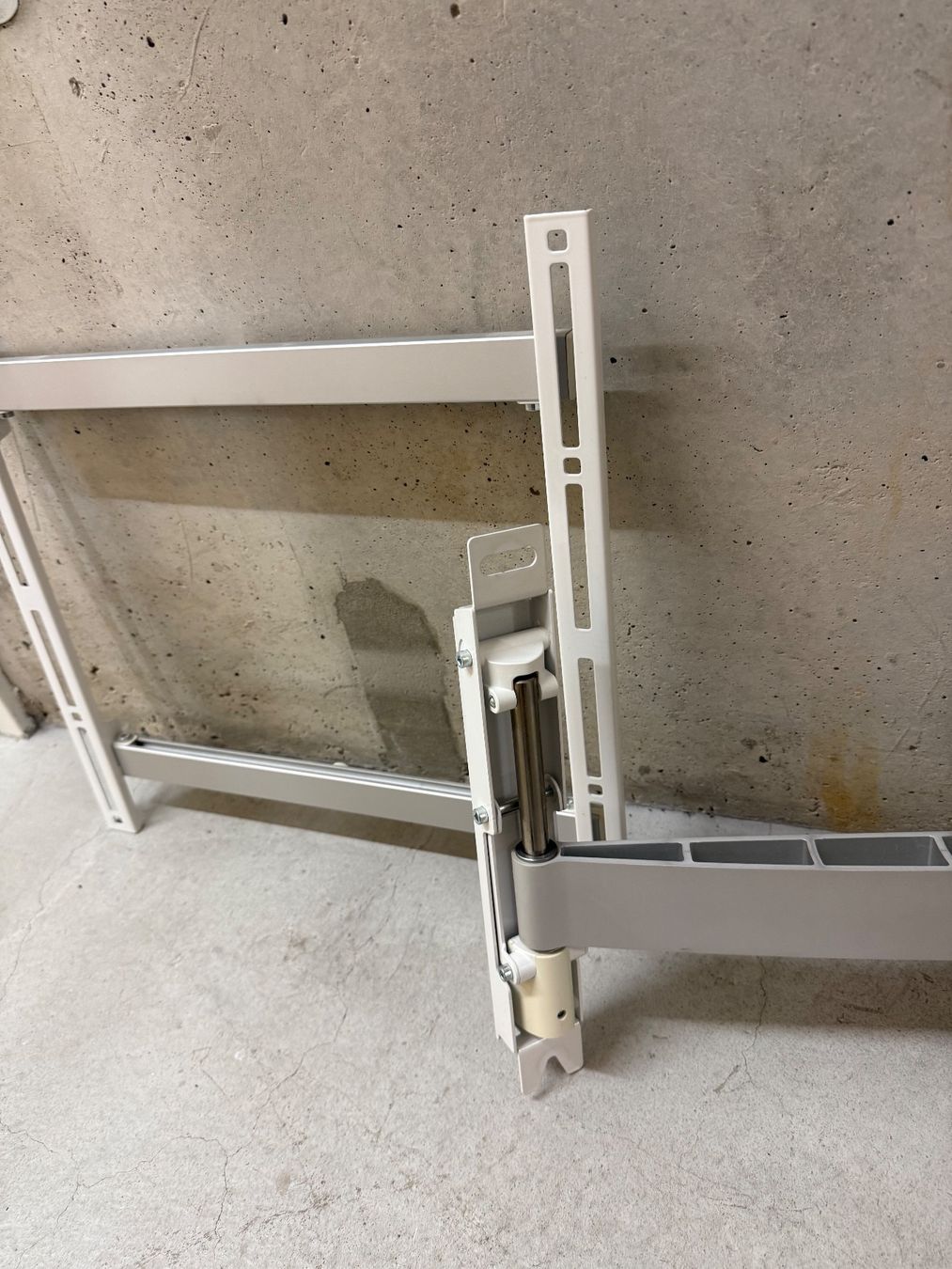 Wandhalterungen: TV Mount – Gebraucht aus Freienbach von Mariadlgg 3