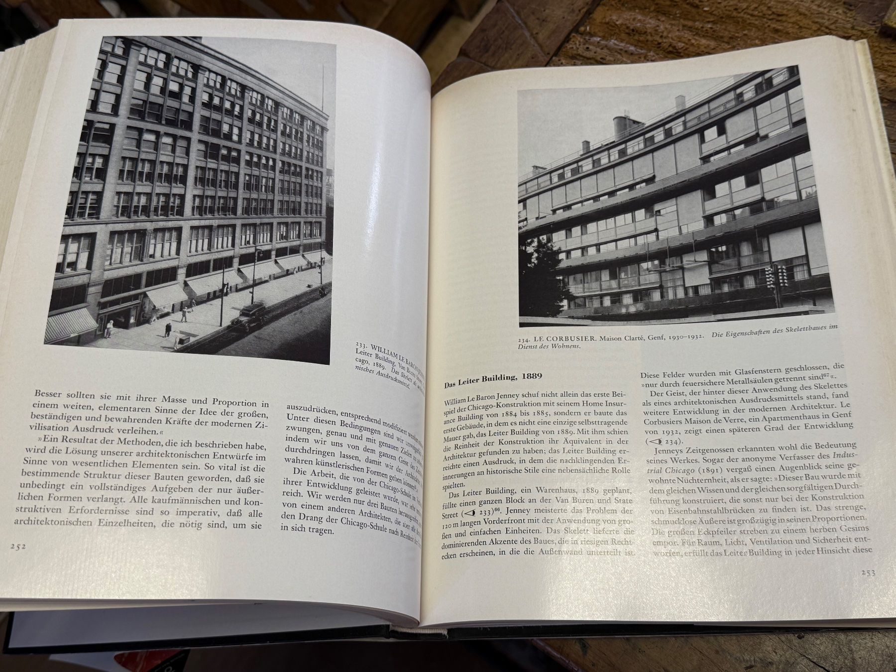 Libri: Raum, Zeit, Architektur S. Giedion – Usato da Bern venduto da Jwpm66 4