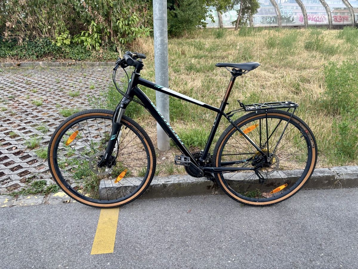 Specialized Biciclette: VTT Specialized taille L – Usato da Morges venduto da blackbirdster 1