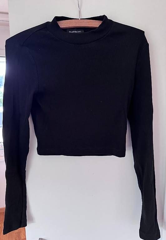 Top: Even&Odd langarm crop Top_Shirt. Schwarz. – Usato da Zürich venduto da Sunnyflower97