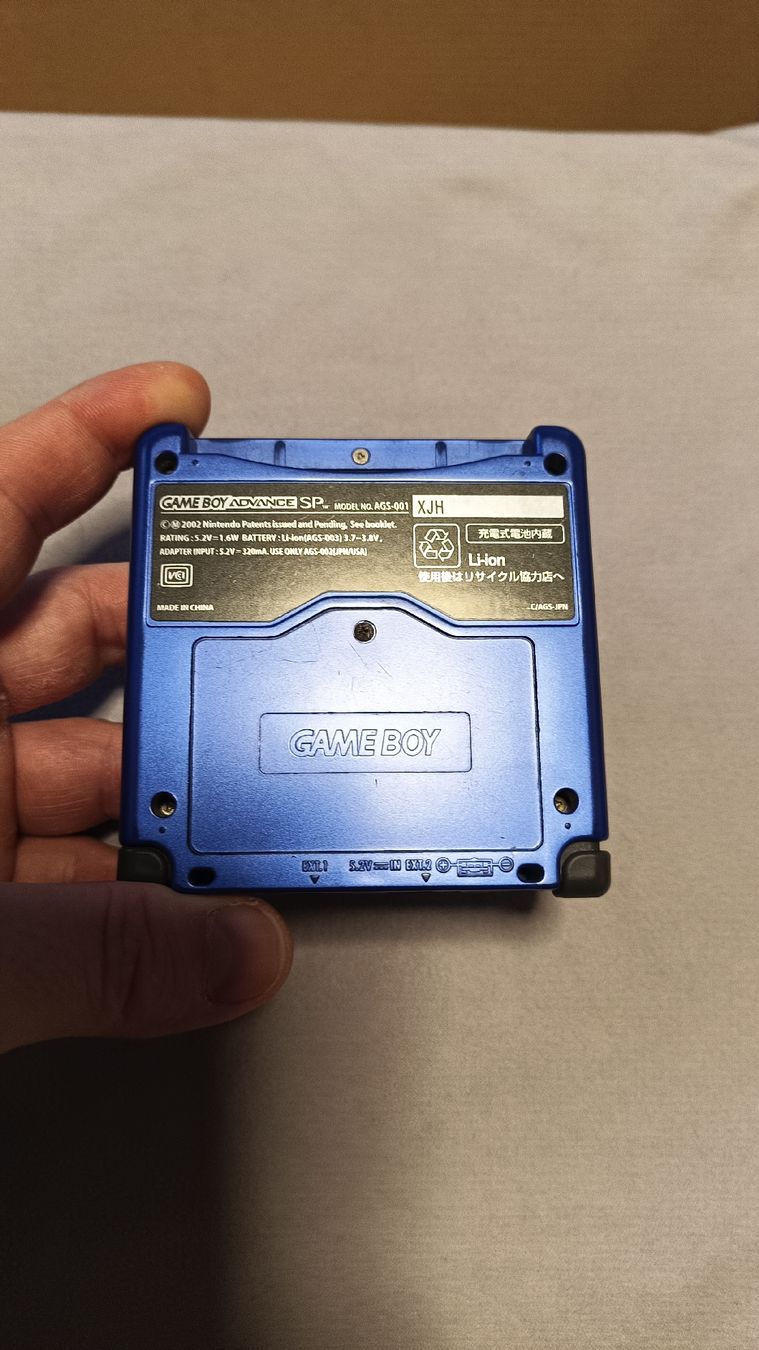 Nintendo Giochi: Game Boy Advance SP bleue + FFV ovp – Usato da Dompierre FR venduto da sul_mlq5 5