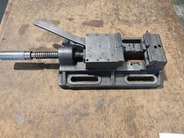 Schraubstock mit Schnellspannfunktion