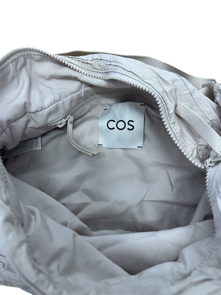 Cos Sacs: COS bag – Neuf (Voir description) à Buochs par zukkias 1