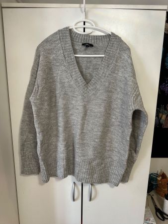 Grauer Pullover Mavi (XS)