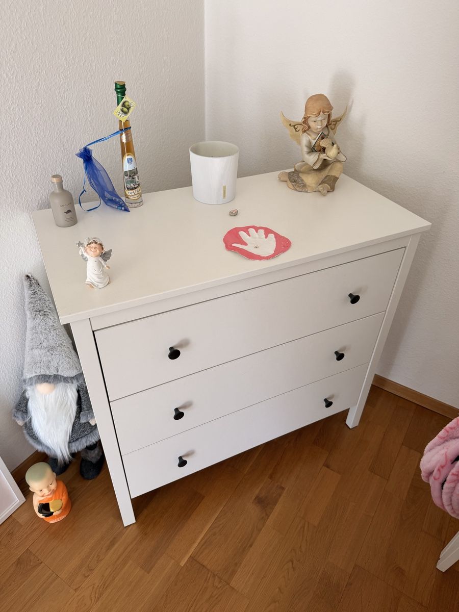 Ikea Cassettiere: Kommode weiss – Usato da Zürich venduto da Marco.34