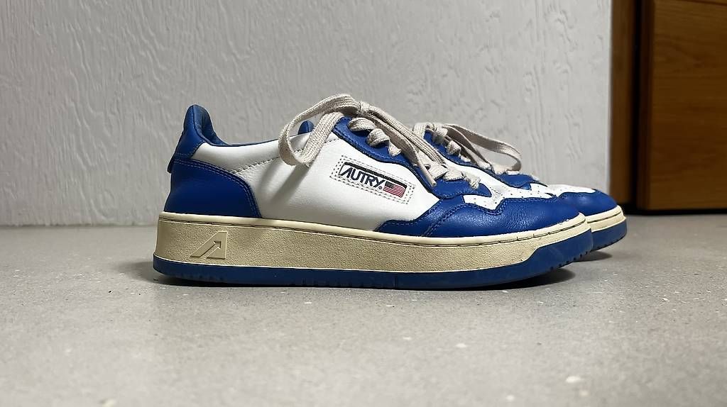 Scarpe da uomo: Chaussures de la marque Autry  – Usato da Arzier-Le Muids venduto da mon_6ln8 1