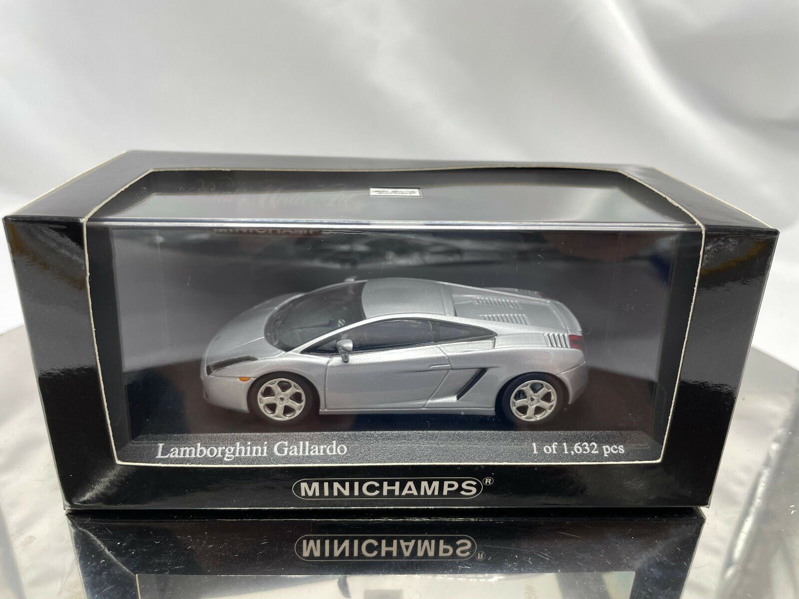 Lamborghini Modellini d'auto: Lamborghini Gallardo (2004) – Nuovo e nell'imballaggio originale da Flawil venduto da Imperiosud 8