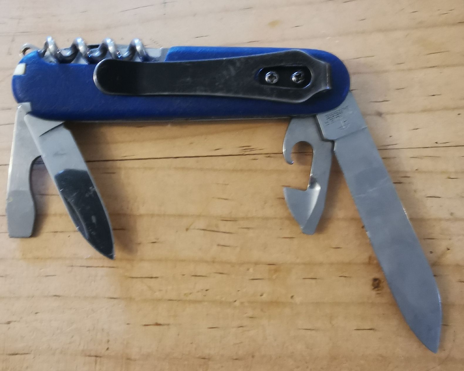 Coltelli tascabile: Couteau suisse – Usato da Magnedens venduto da Ga3l 1