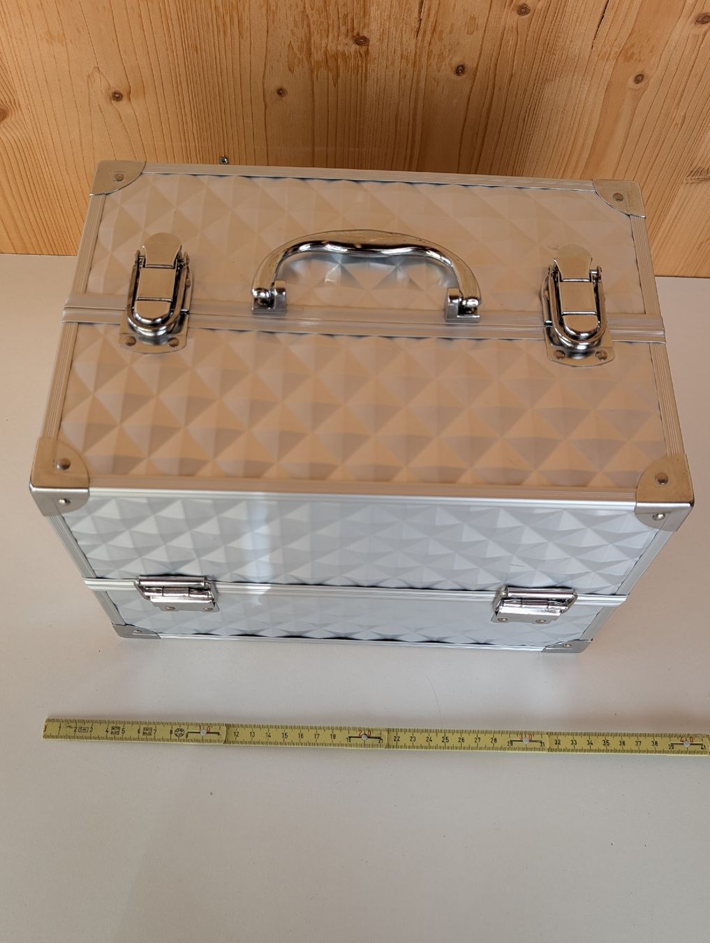 Valigie: Schminkkoffer – Usato da Embrach venduto da bh80bHugi