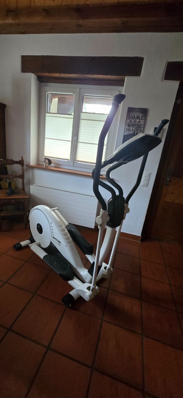 Kettler Hometrainer: Kettler Crosstrainer CX3 – Usato da Altdorf SH venduto da medea70 3