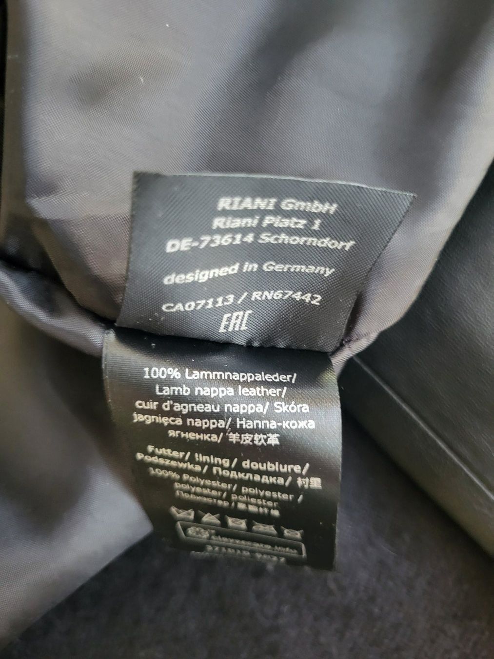 Riani Giacche: Schwarze Riani Lederjacke, Grösse 36 – Usato da Grüsch venduto da Marianna05 5