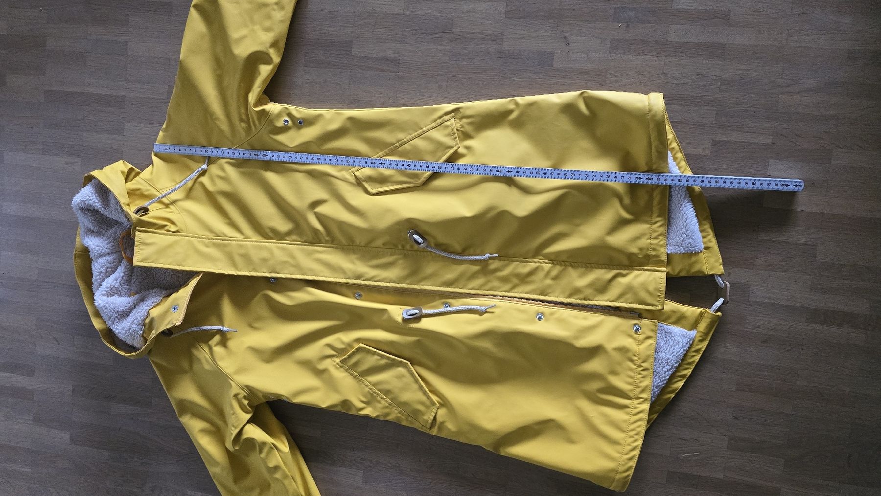 Giacche: Derbe Damenparka, mit Teddyfutter , wasserabweisend, gelb – Usato da Triesen venduto da Vanlie 2