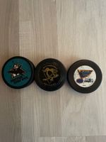 3 Pucks (Hockey)