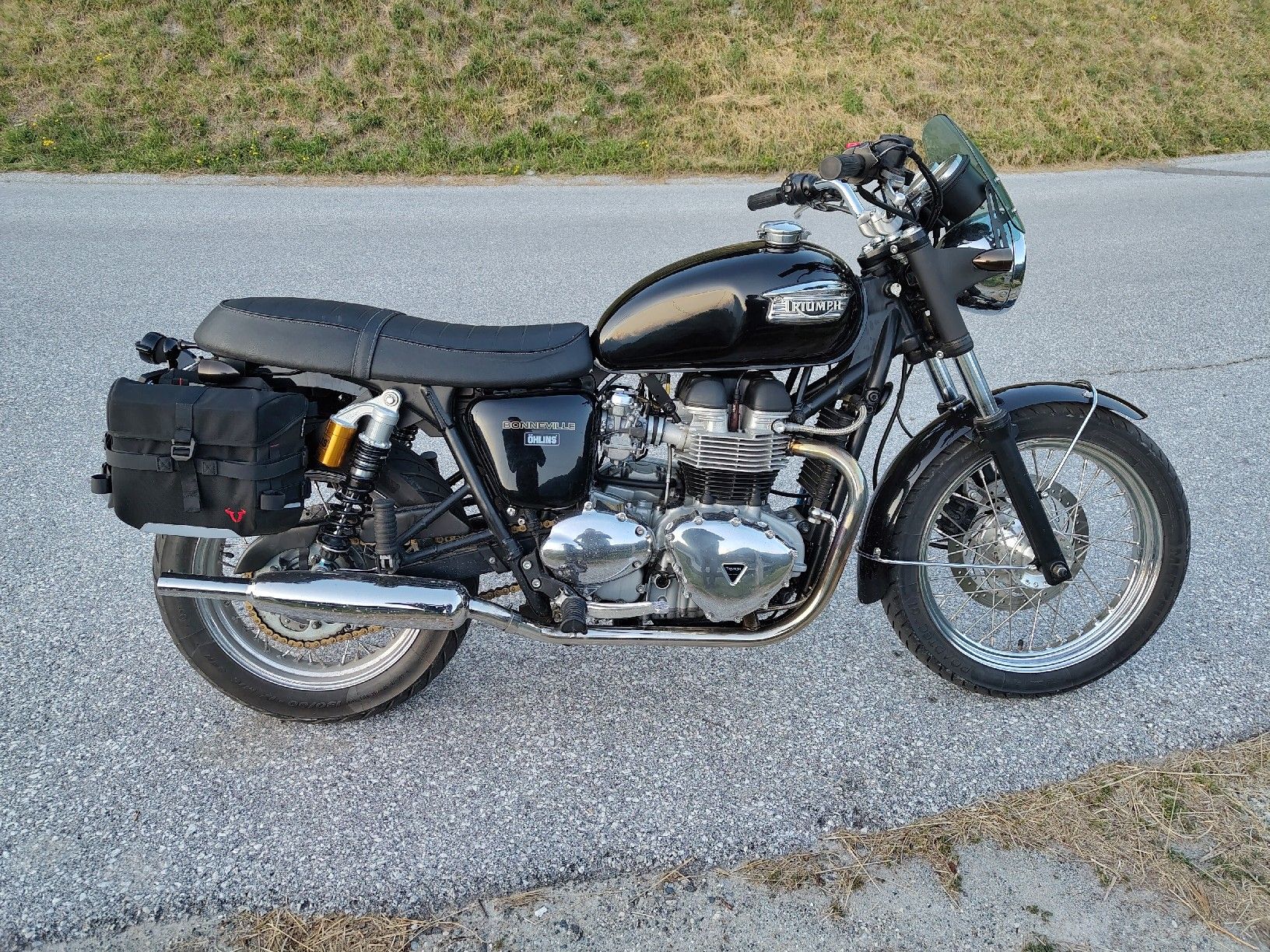 Triumph Strada: Triumph Bonneville 790 – Usato da Haute-Nendaz venduto da vin_fm7p