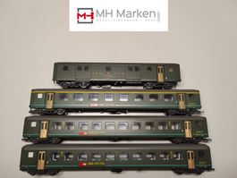 Roco 4-tlg. Set Personenwagen EW II SBB CFF FFS AC HO in EVP