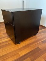 Schwarzer Rollcontainer mit 3 Schubladen