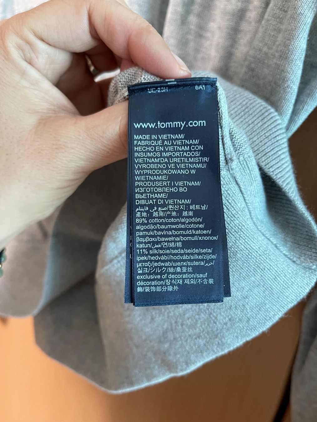 Tommy Hilfiger Maglioni & Felpe: Pull Tommy Hilfiger Homme Taille L - Neuf – Nuovo (secondo la descrizione) da Gland venduto da Valoulouva 3