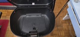 Top case et support x max 125/250 pour un été fantastique