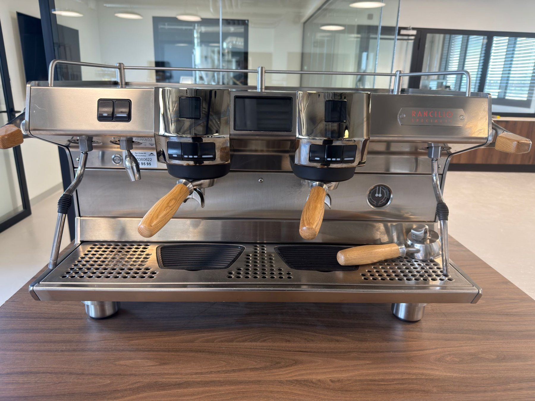 Rancilio Macchine per caffè & Macchine per espresso: Rancilio Specialty RS1 G2 inox – Usato da Meyrin venduto da con_w9vx