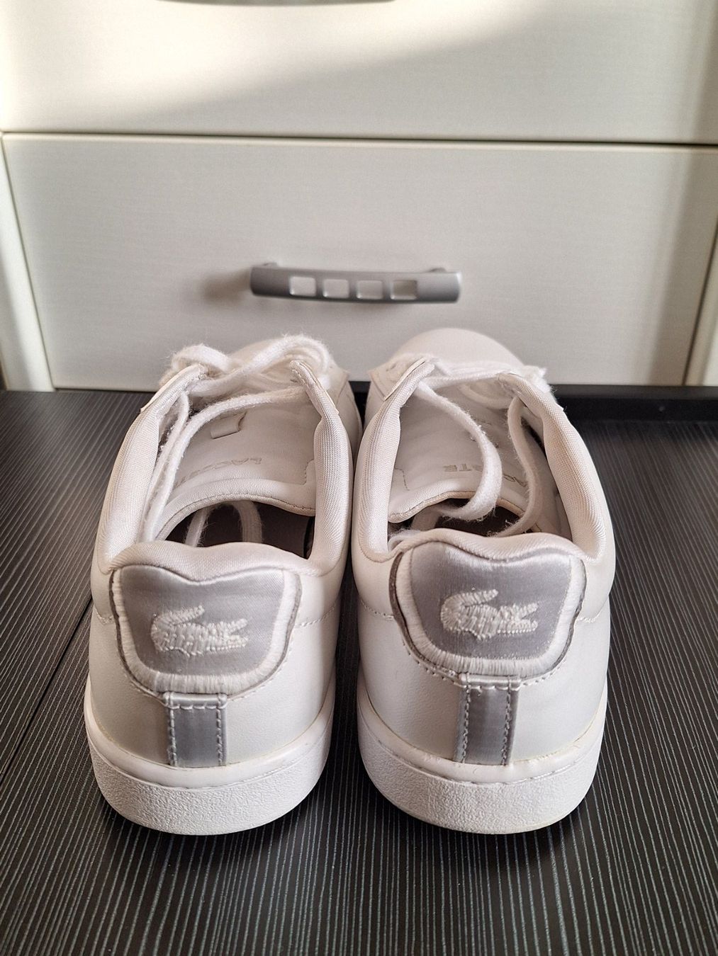 Lacoste Scarpe da donna: Weisse Lacoste Sneaker Grösse 38 – Usato da Worb venduto da nfsolutions 2